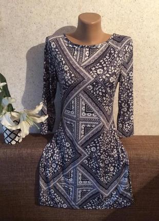 Платье трикотажное м+