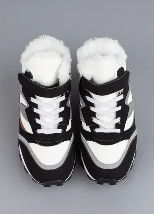 Зимові кросівки для дівчаток8 фото