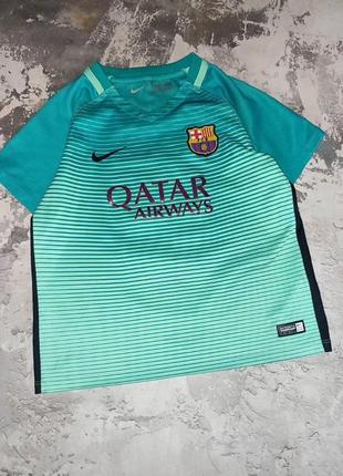 Футбольная футболка nike barcelona