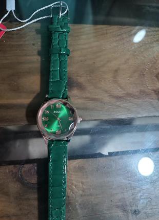 Жіночий годинник bolun (різні моделі і кольори)2 фото