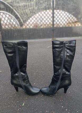 Женские черные сапоги, утепленные зимние3 фото