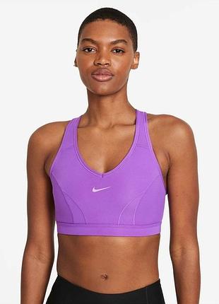 Спортивный топ фиолетового цвета от nike