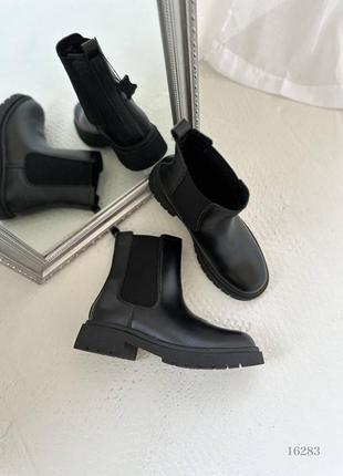 Черные натуральные кожаные демисезонные деми осенние ботинки челси с резинками на резинках толстой подошве кожа осень10 фото
