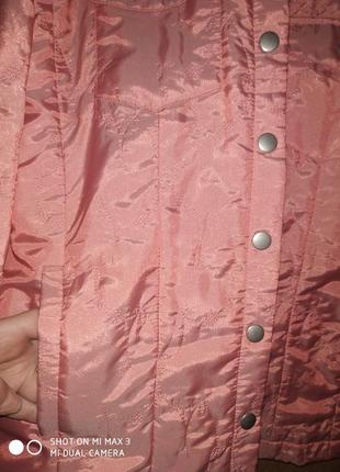 Куртка весенняя