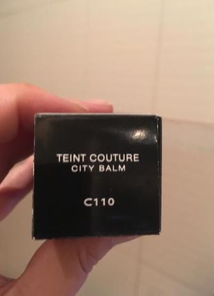 Тональная основа givenchy teint couture city balm c1104 фото