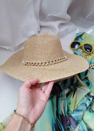 Літній плетений капелюх з прикрасою ланцюжок і бант7 фото