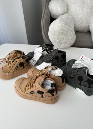 Хайтопи zara mickey
