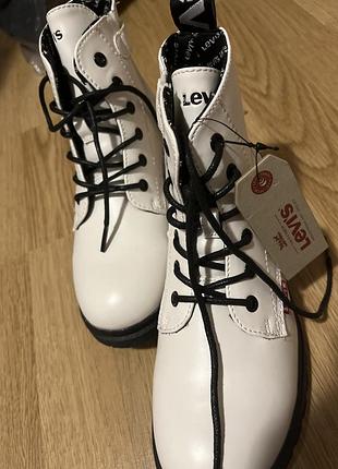 Черевики levi's 4
