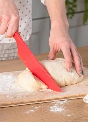 Пластиковый кухонный нож для силиконового коврика, крема, торта, теста овощей и фруктов 30.5 см1 фото