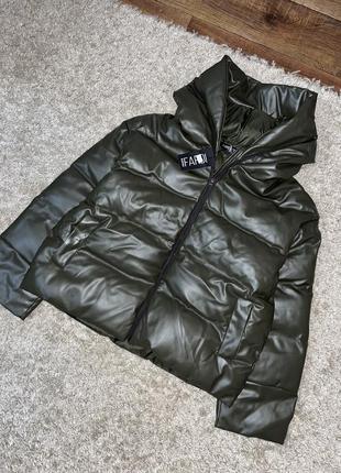 Дутая объемная куртка зефирка короткий пуховик курточка хаки1 фото