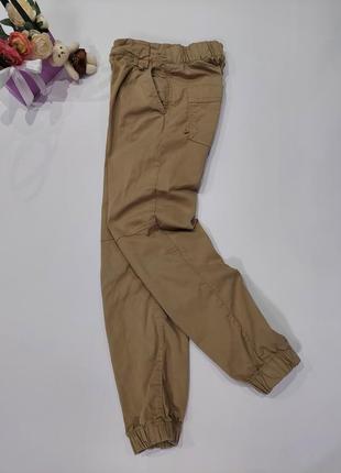 Крутые джинсы джогеры от bershka цвета кемел 4210 фото