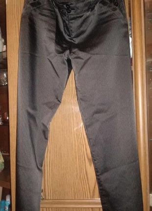 Штани в смужку