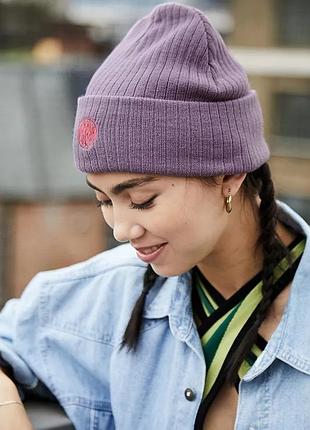 Шапка-бини urban outfitters