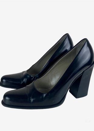 Женские туфли prada