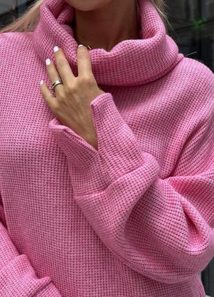 Женский теплый розовый свитер-туника оверсайз трикотаж, вязка m, l6 фото