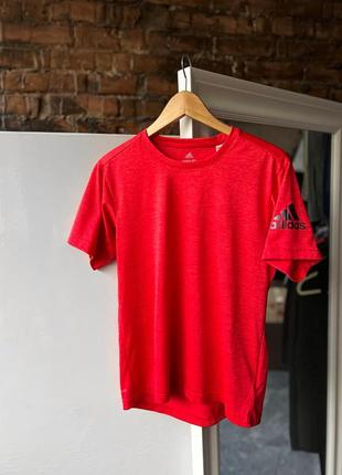 Adidas freelift men’s red sport t-shirt спортивна футболка
