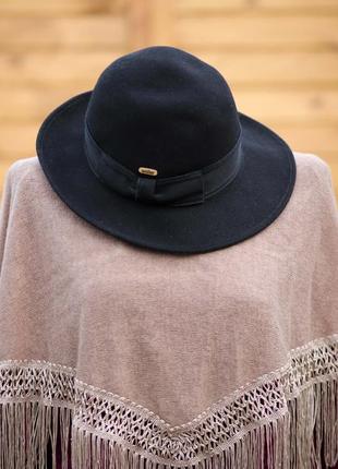 Очень красивая винтажная черная шляпа1 фото