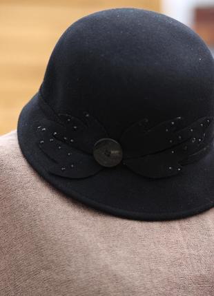Очень красивая черная шляпа3 фото