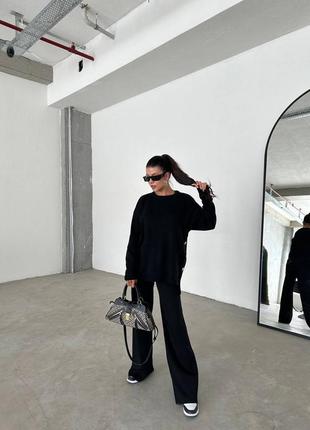 Костюм дуже хорошої вʼязки