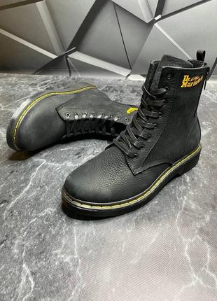 Чоловічі зимові черевики dr. martens air wair3 фото