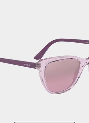 Розовые солнечные очки vogue3 фото