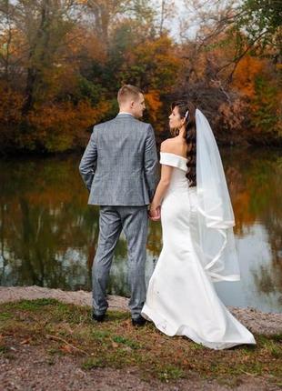 Весільна сукня