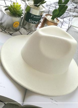 Капелюх фетровий федора унісекс з стійкими полями біла