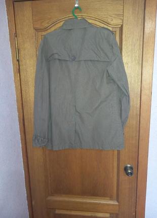 Фирменная куртка-ветровка l2 фото