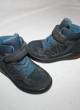 Зимові термоцi черевики фірми esco 27 розміру устілки 17 см.1 фото