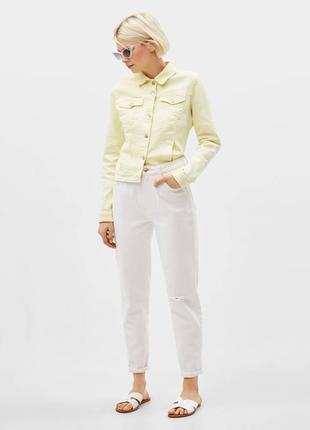 Белые джинсы mom на высокой талии от bershka4 фото
