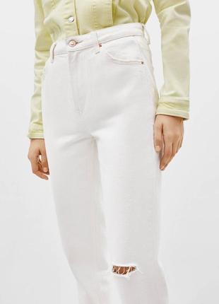 Белые джинсы mom на высокой талии от bershka3 фото