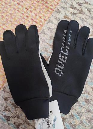 Спортивные перчатки quechua от decathlon