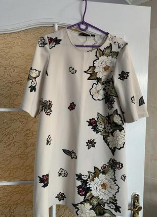 Плаття zara