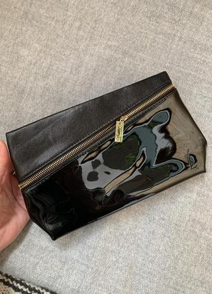 Косметичка saint laurent engraved chain detail ring item