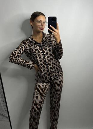 Комплект для дома пижама сатин рубашка и брюки с кантом принт fendi6 фото