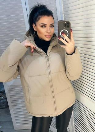 Теплая женская куртка