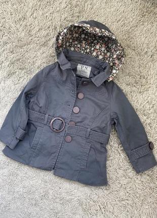 Ветровка {пальтишко} р.4