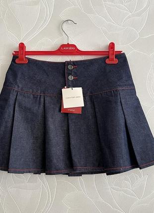 Calvin klein джинсовую юбка в складку.8 фото