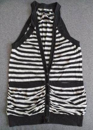 Жилетка бренд 7-8 л