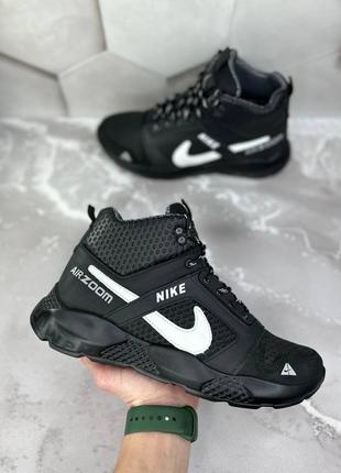 Мужские ботинки nike&nbsp;
модель: n2 черные мембраны1 фото