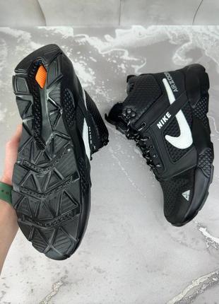 Мужские ботинки nike&nbsp;
модель: n2 черные мембраны5 фото