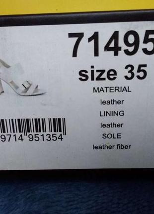 Босоніжки шкіряні7 фото