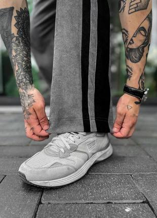 Серые брюки вельветовые с лампасами