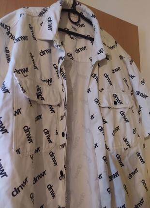 Джинсовая рубашка с короткими рукавами и принтом zara4 фото