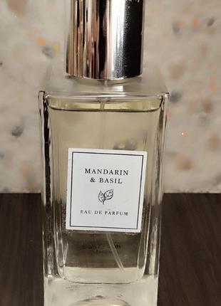 Mandarin & basil

eau de parfum primark 100ml парфуми оригінал1 фото