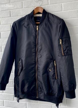Удлиненный демисезонный бомбер zara