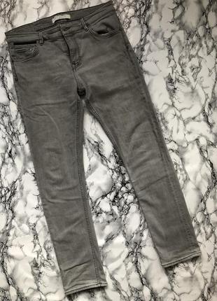 Чоловічі джинси від calvin klein