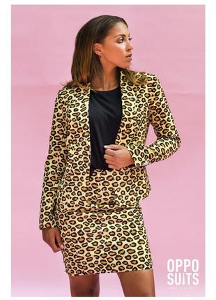 Стильный костюм