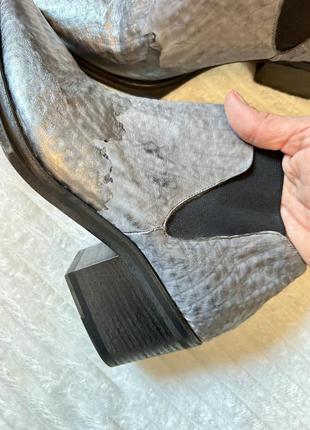 Эксклюзивные козаки,полуботинки на толстом каблуке,острый носок vic matie6 фото
