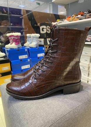 Шкіряні чоботи2 фото